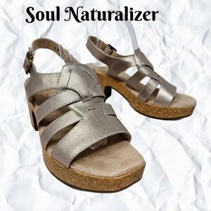 Soul Naturalizer Womens Aki Warm Silver Faux Leather Platform Sandels Sz 7W Adj.